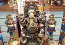 Sri Ganesha Bhujanga Stotram